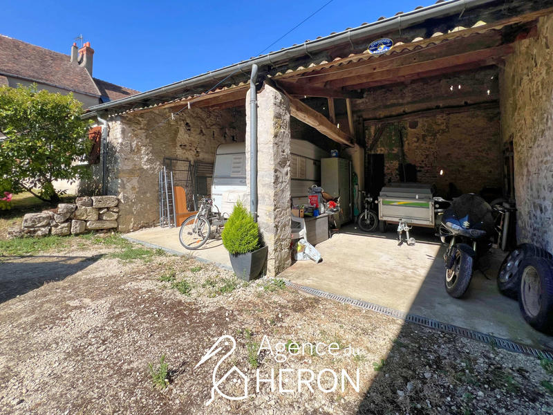 Maison - 177 m² - 9 pièces