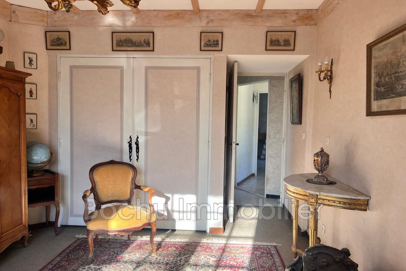 Maison - 210 m² - 7 pièces