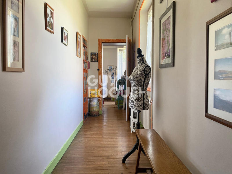 Maison - 152 m² - 6 pièces