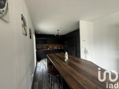 Maison - 152 m² - 9 pièces