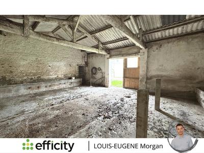 Maison - 593 m² - 10 pièces