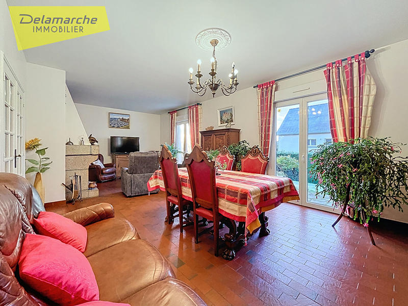 Maison - 136 m² - 6 pièces