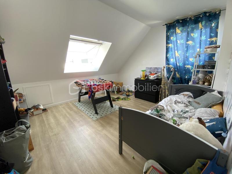 Maison - 140 m² - 6 pièces