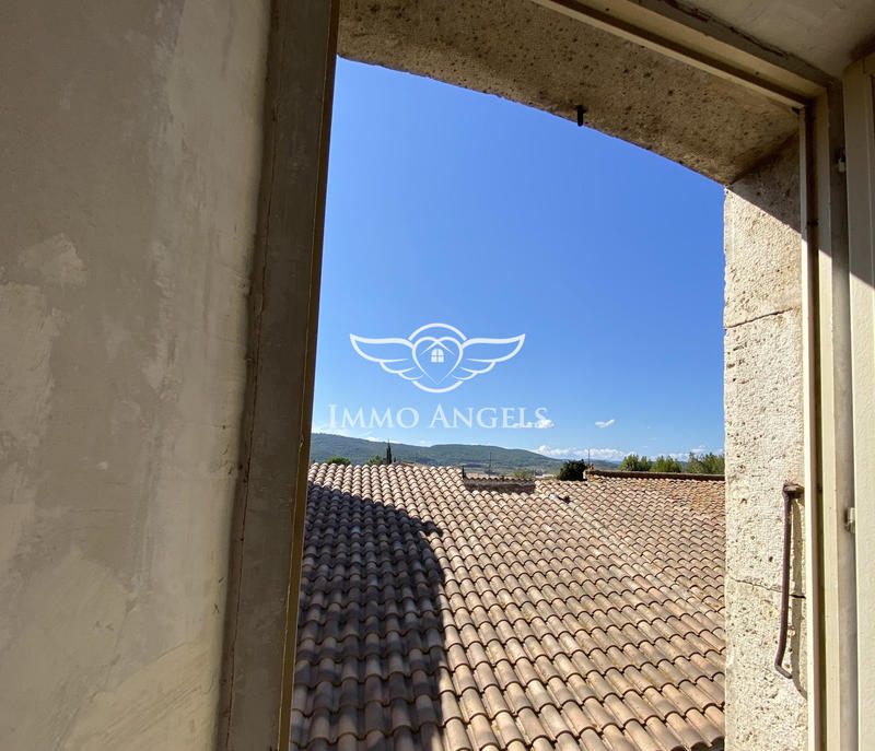 Maison - 185 m² - 7 pièces