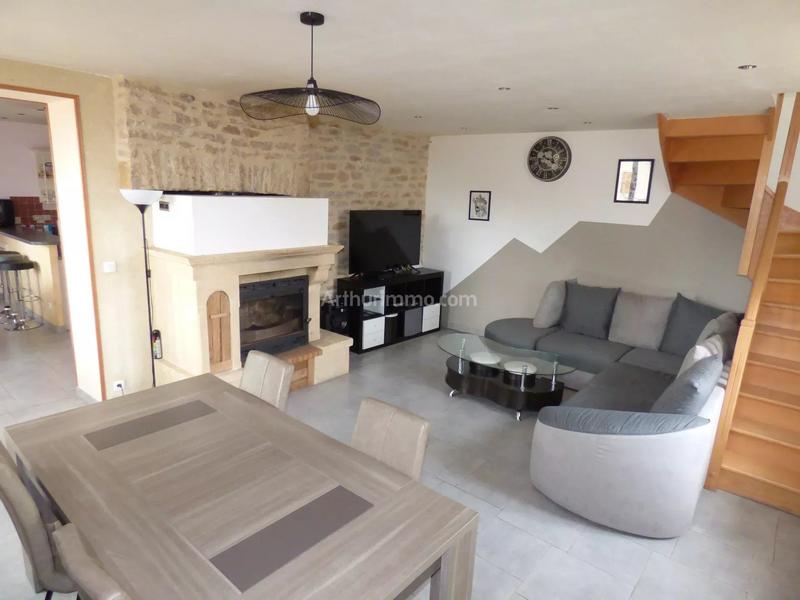 Maison - 105 m² - 8 pièces