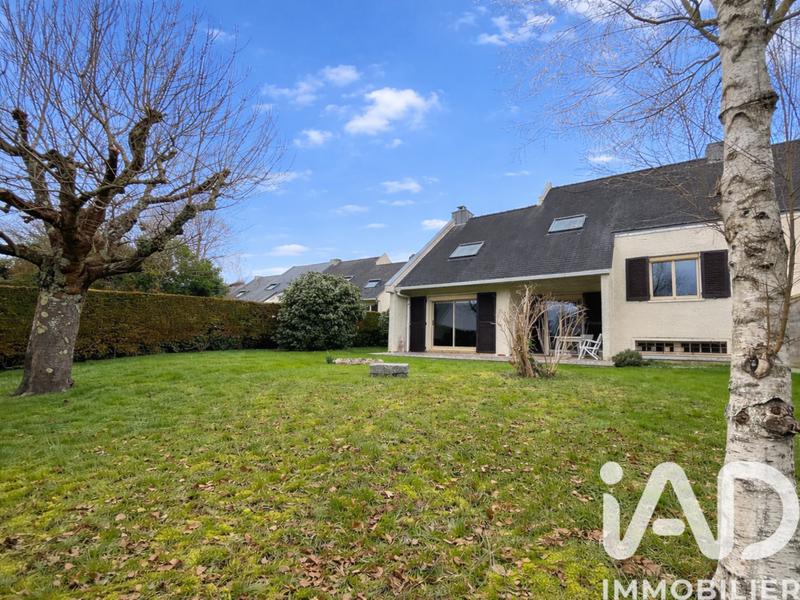 Maison - 150 m² - 9 pièces