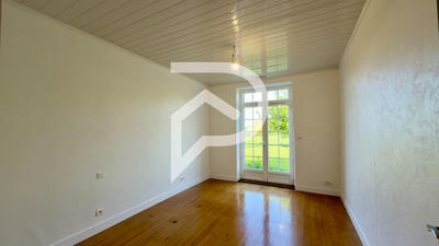 Maison - 98 m² - 4 pièces