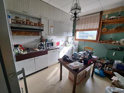 Appartement - 80 m² - 4 pièces