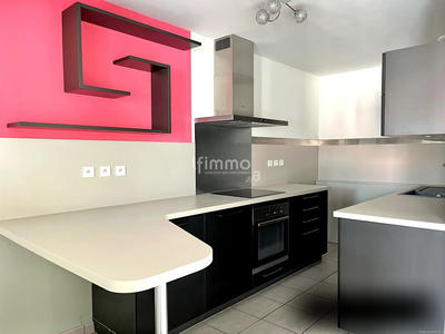 Appartement - 66 m² - 2 pièces