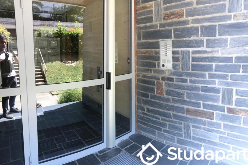 Chambre - 14 m² - 1 pièce