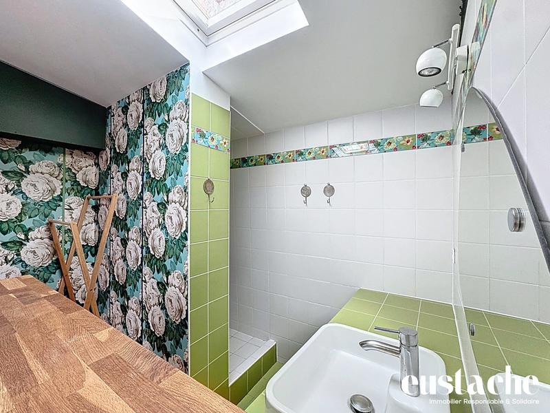 Appartement - 166 m² - 6 pièces