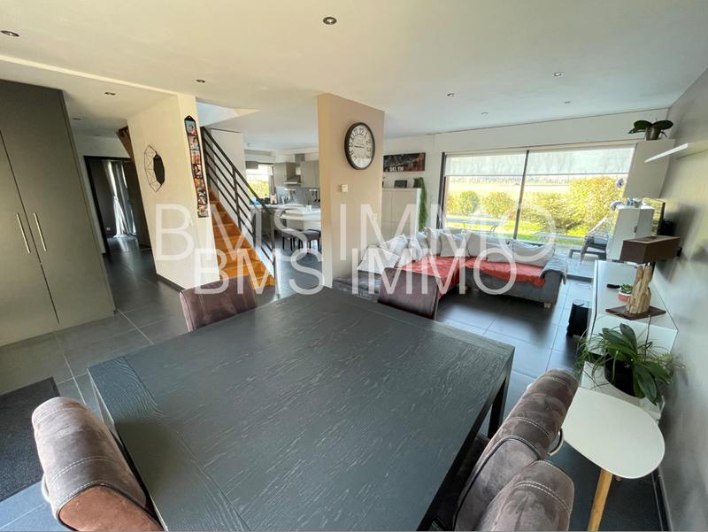 Maison - 130 m² - 6 pièces