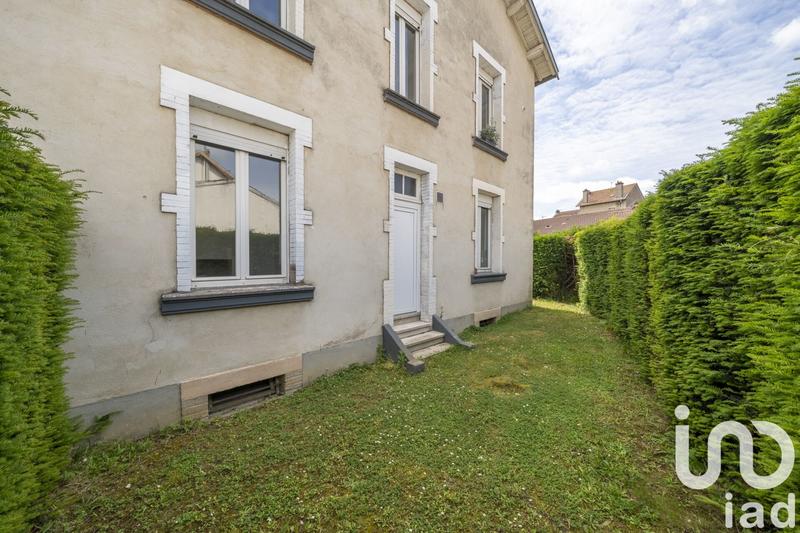 Maison - 209 m² - 7 pièces