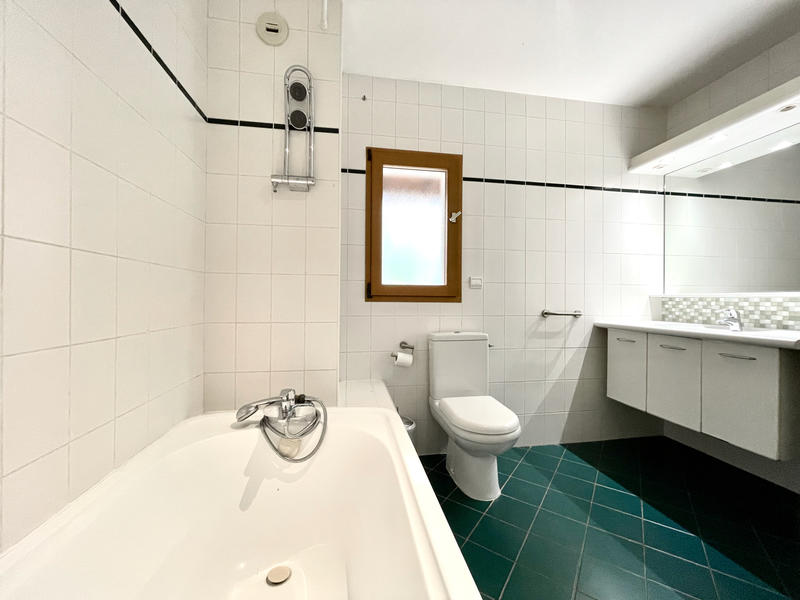 Maison - 203 m² - 7 pièces