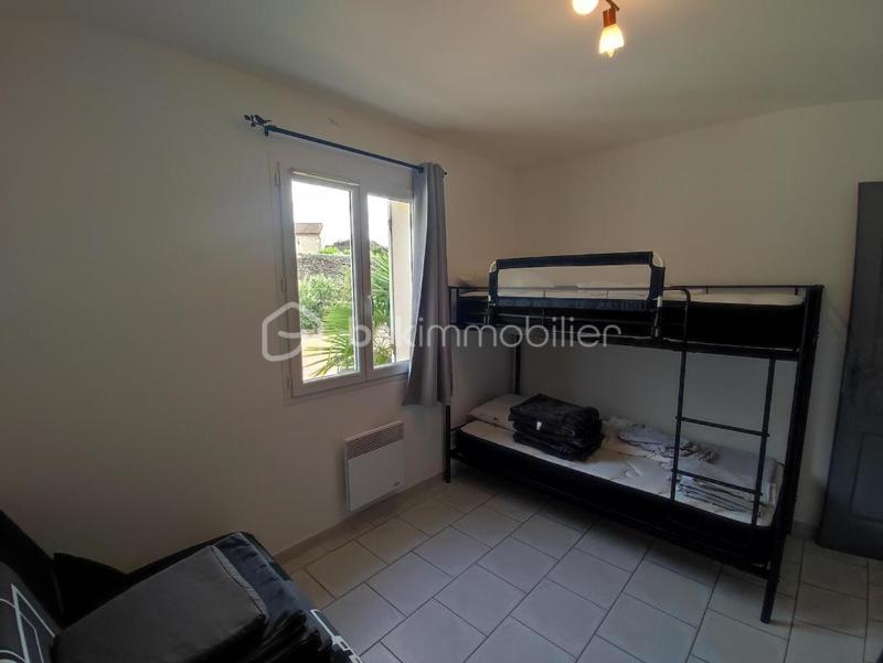 Villa - 100 m² - 5 pièces