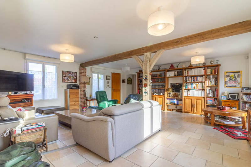 Maison - 196 m² - 7 pièces