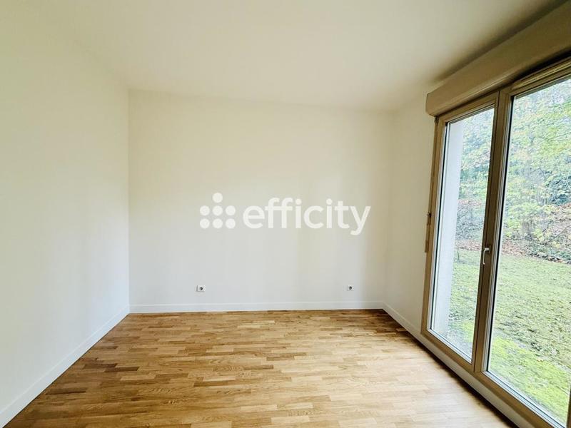 Appartement - 130 m² - 6 pièces