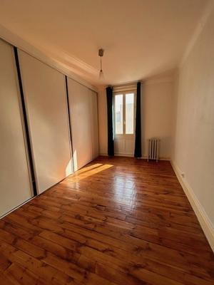 Appartement - 104 m² - 4 pièces
