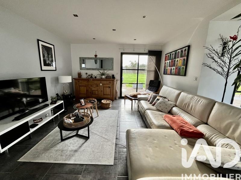 Maison - 180 m² - 6 pièces