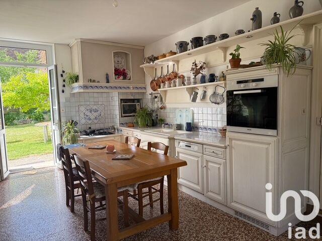 Maison de village - 314 m² - 11 pièces