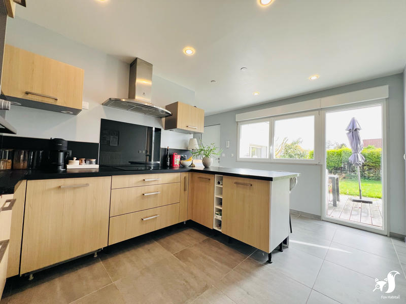 Maison - 180 m² - 5 pièces