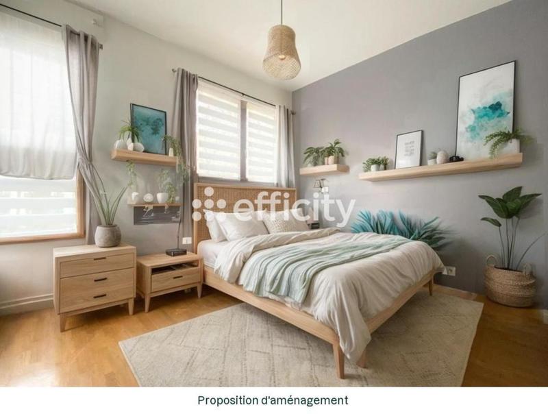 Appartement - 140 m² - 5 pièces