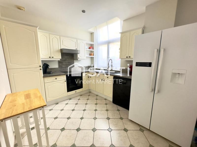 Appartement - 85 m² - 3 pièces