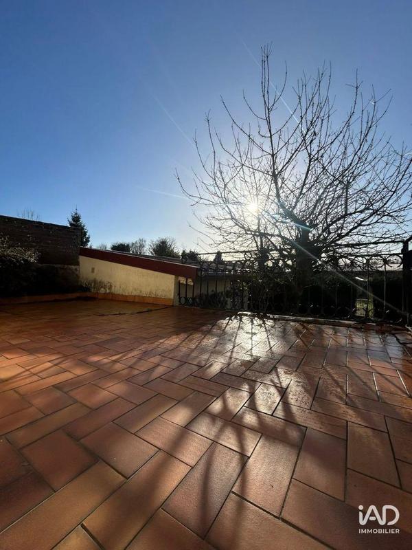 Maison - 250 m² - 6 pièces