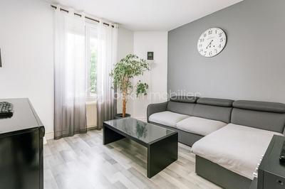 Maison de ville - 68 m² - 4 pièces