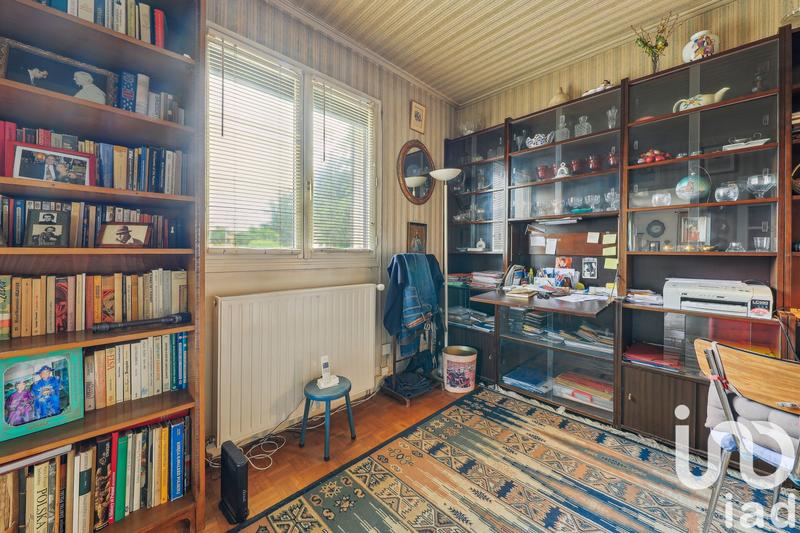 Maison - 230 m² - 9 pièces