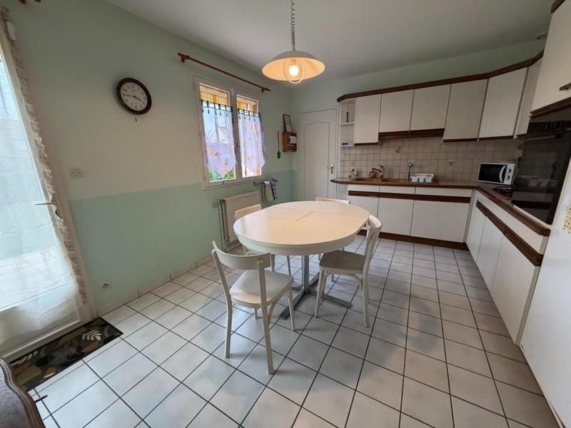 Maison traditionnelle - 115 m² - 5 pièces