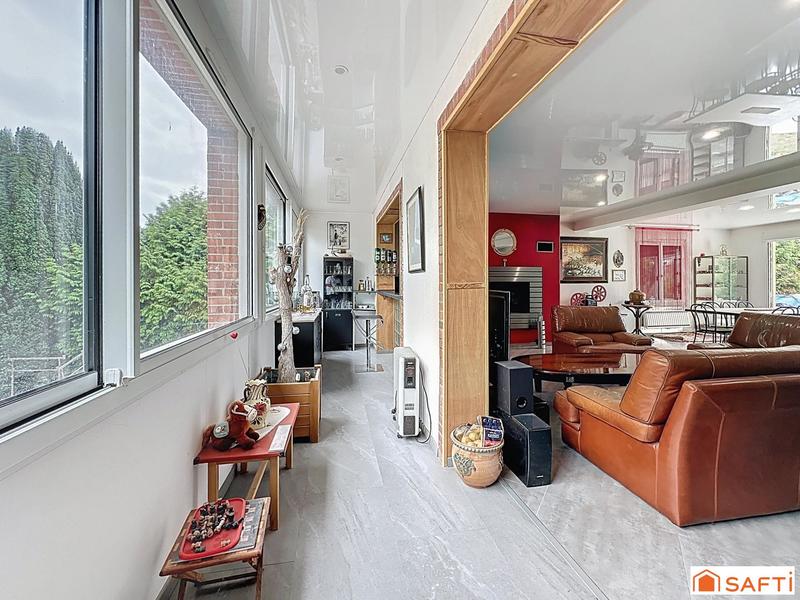 Maison - 240 m² - 7 pièces