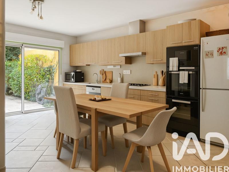 Maison de ville - 130 m² - 5 pièces