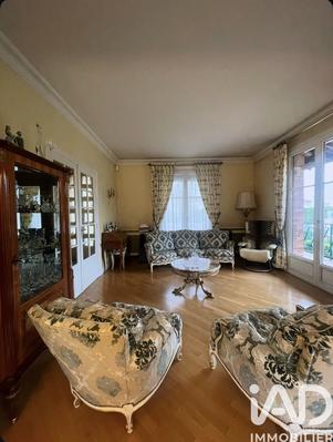 Maison - 160 m² - 7 pièces