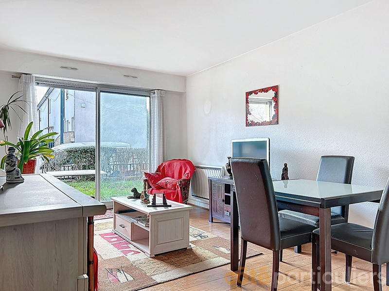 Appartement - 49 m² - 2 pièces