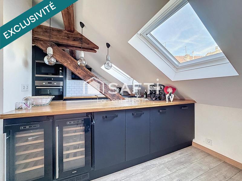 Appartement - 90 m² - 3 pièces