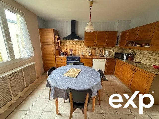 Maison - 93 m² - 4 pièces