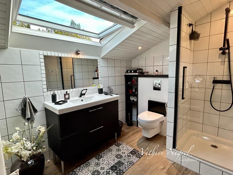 Propriété - 150 m² - 5 pièces