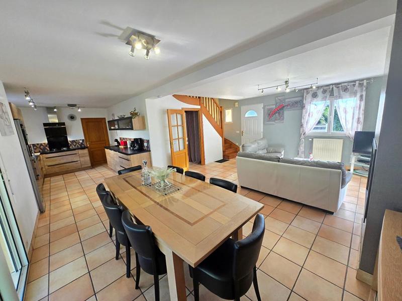 Maison - 110 m² - 5 pièces