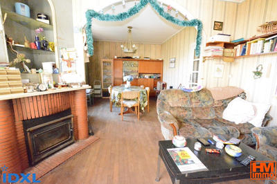 Maison - 150 m² - 8 pièces