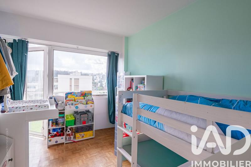 Appartement - 90 m² - 4 pièces