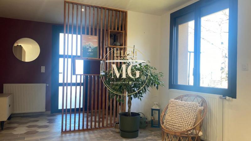 Maison - 132 m² - 6 pièces