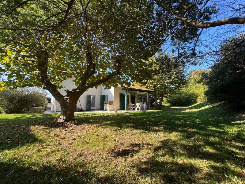 Maison - 102 m² - 5 pièces