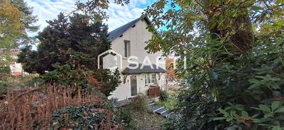 Propriété - 122 m² - 6 pièces