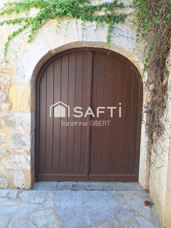 Maison - 186 m² - 7 pièces