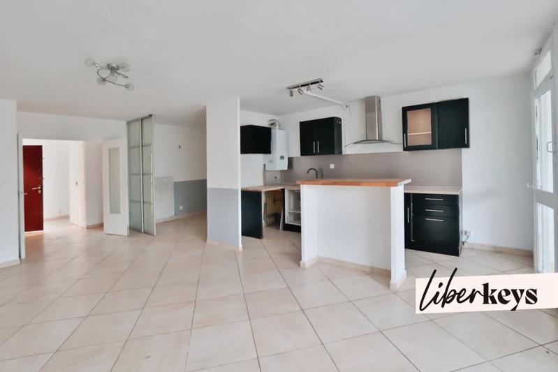 Appartement - 80 m² - 3 pièces