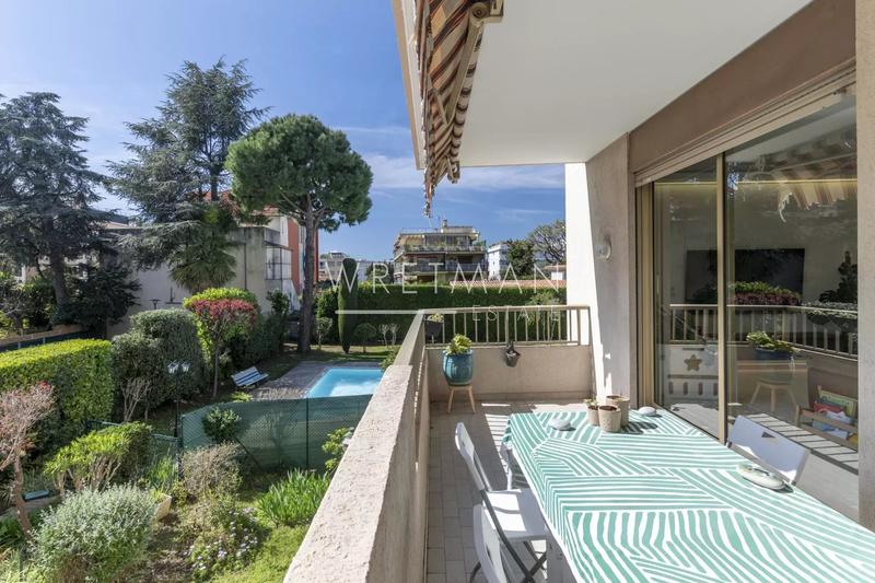 Appartement - 92 m² - 4 pièces