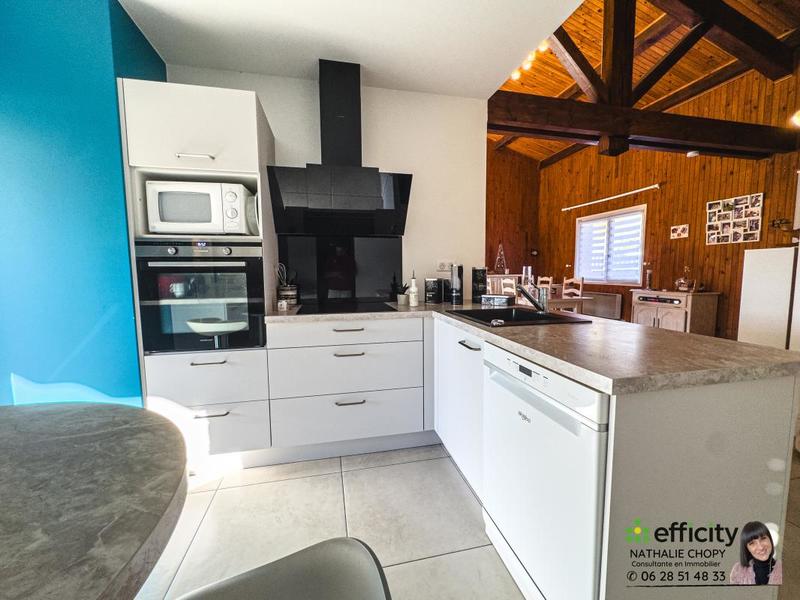 Maison - 162 m² - 6 pièces