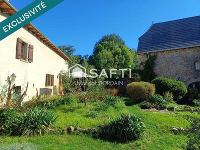 Maison - 158 m² - 5 pièces