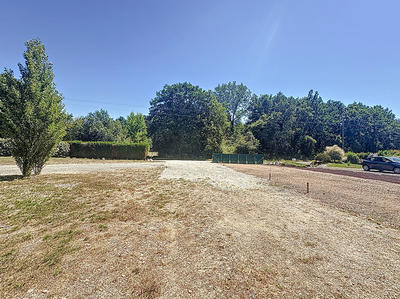 Terrain - 623 m²